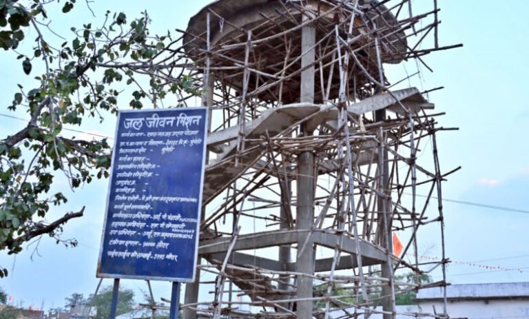 निर्माण कार्यों की गुणवत्ता को लेकर उप मुख्यमंत्री अरुण साव सख्त, संबंधित अधिकारियों और ठेकेदार पर होगी कार्रवाई